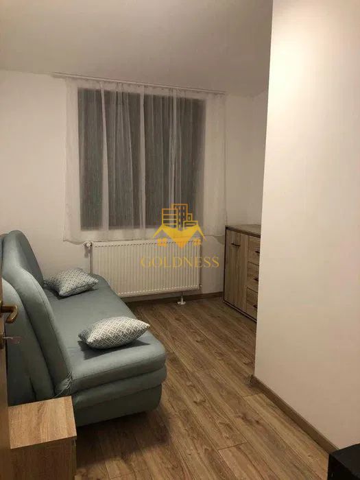 Casa de închiriat, renovată, 3 camere, curte de 60 mp, Dâmbul Rotund - Poză 4