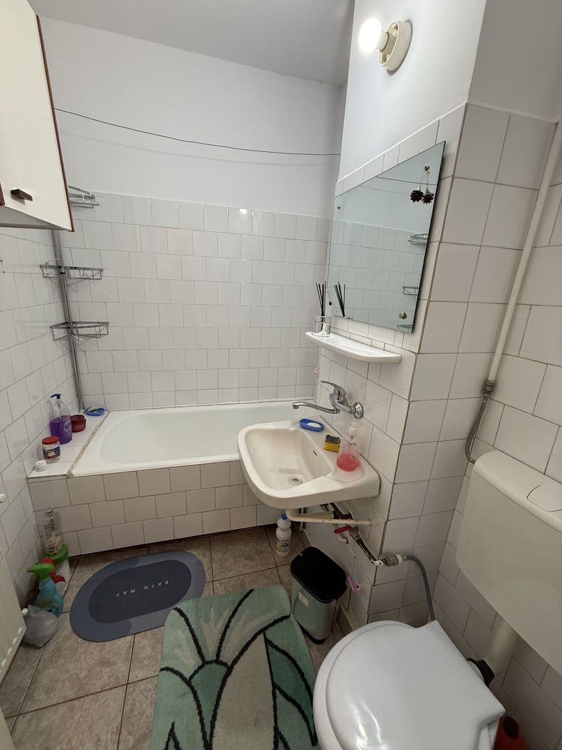 Apartament 3 camere 60 mp etaj 2 - Campina ,langa OMV - Poză 15