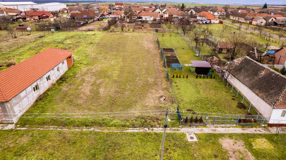 Teren intravilan în Aluniș - Poză 9