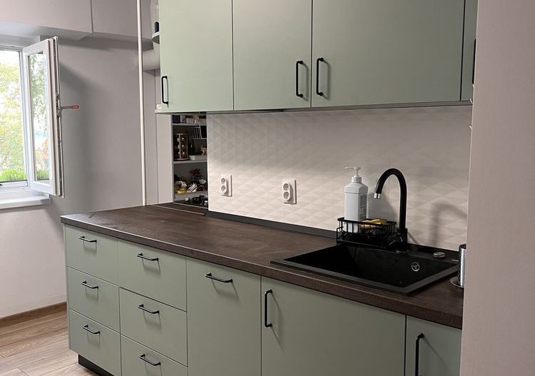 Particular; apartament 3 camere complet renovat si mobilat - Poză 2