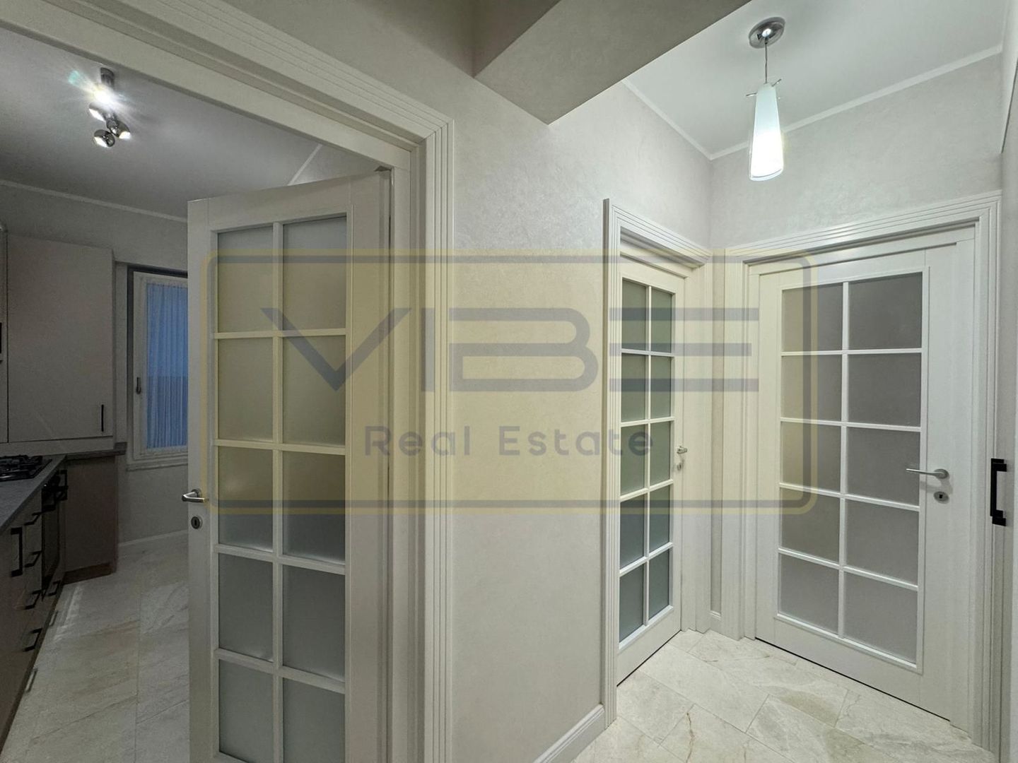 Apartament NOU 2 camere decomandat Royal Town - Poză 27