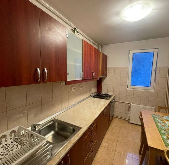 De vânzare: apartament 2 camere Gorjului - Poză 3