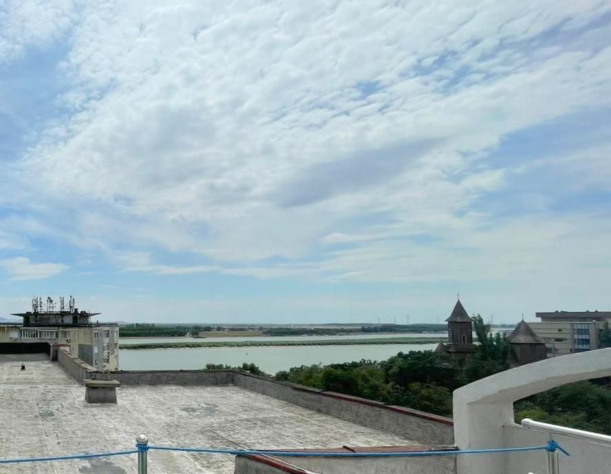 De inchiriat – Apartament cu o camera - Faleza Dunarii - Poză 3
