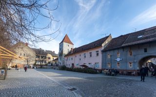 Apartament 2 camere | Piața Sfatului – Centrul Istoric | 50 mp - Poză 2