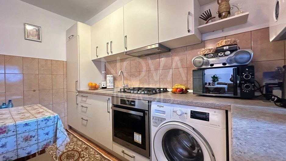 Apartament 3 camere mobilat-utilat - Str. Semaforului - Poză 4