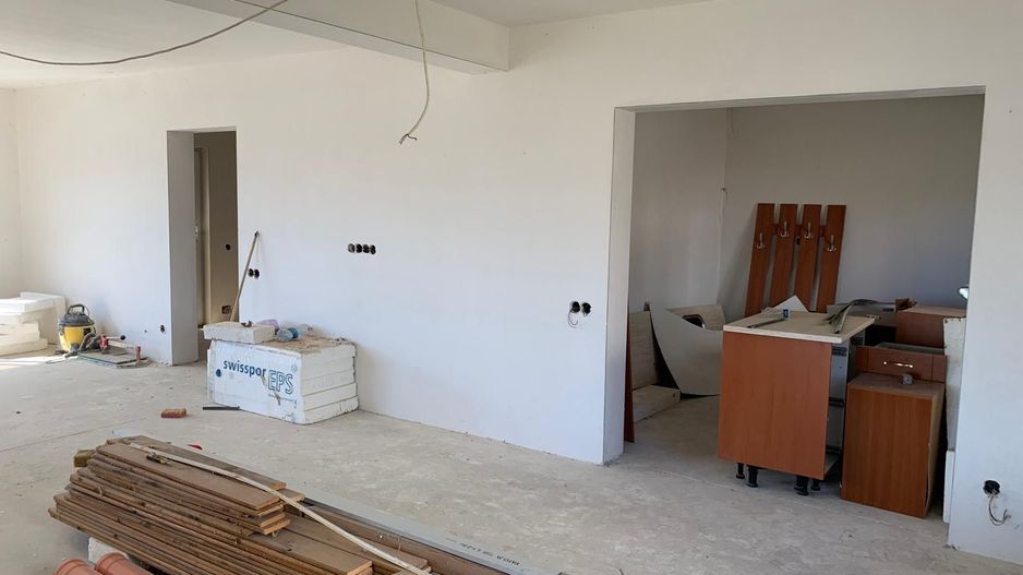 Casă cu teren – Zona Profi Chinteni | Casă nouă, semifinisată | Garaj si Terasa - Poză 8