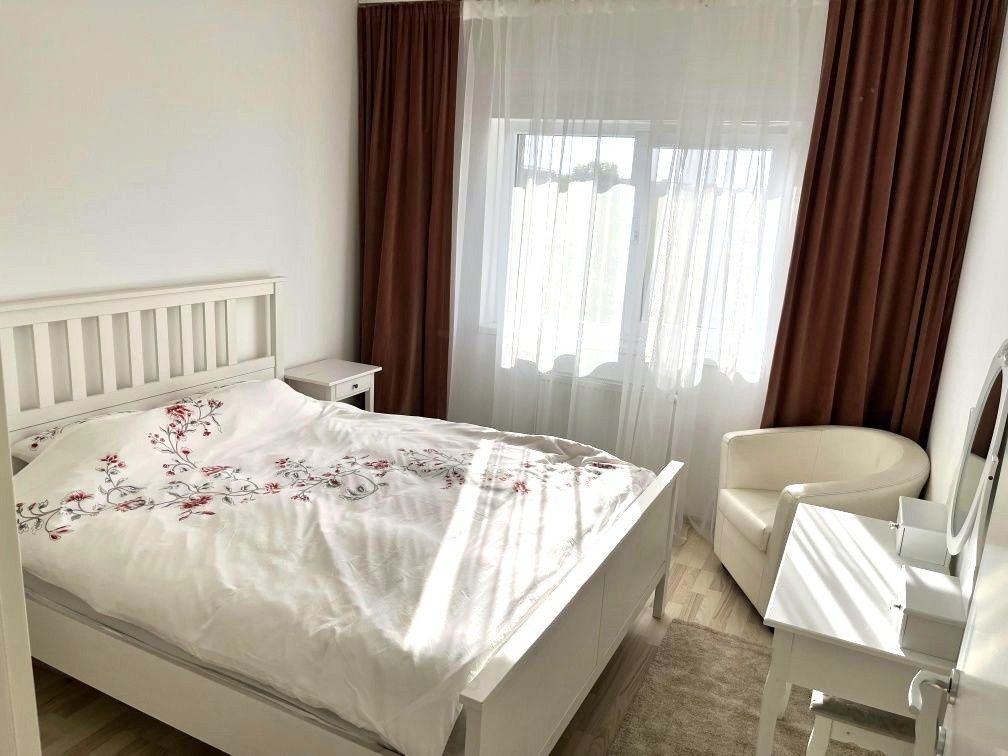 🏡 Închiriez Apartament cu 2 camere, parcare inclusă, Evocasa Optima - Poză 3