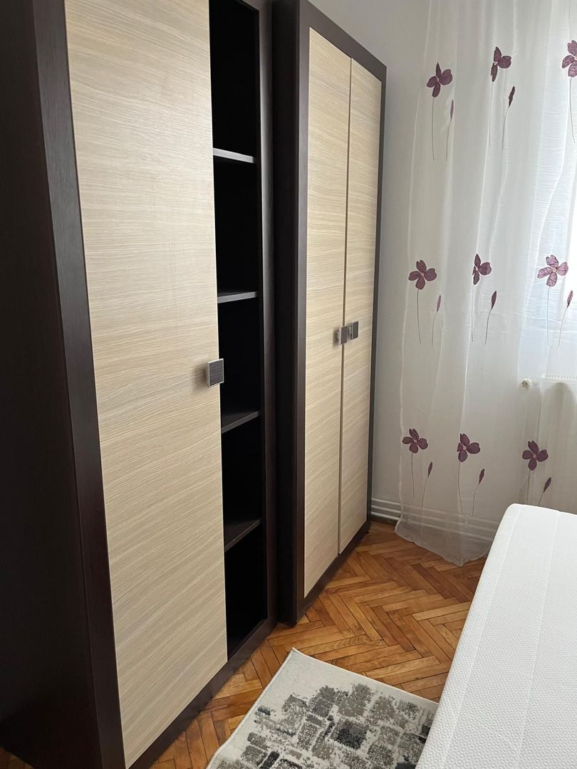 Apartament cu 3 camere mobilat,cartier Astra-Neptun - Poză 2