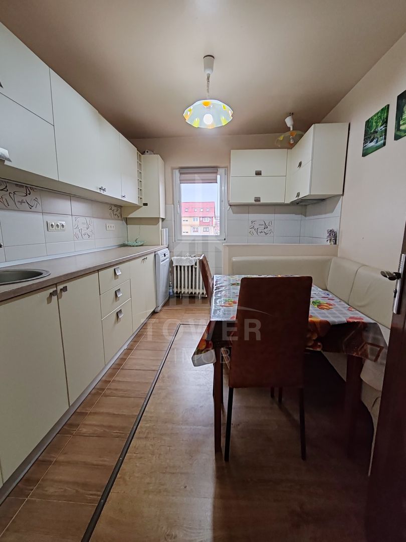 Apartament de închiriat în Ștrand – complet utilat și mobilat - Poză 1