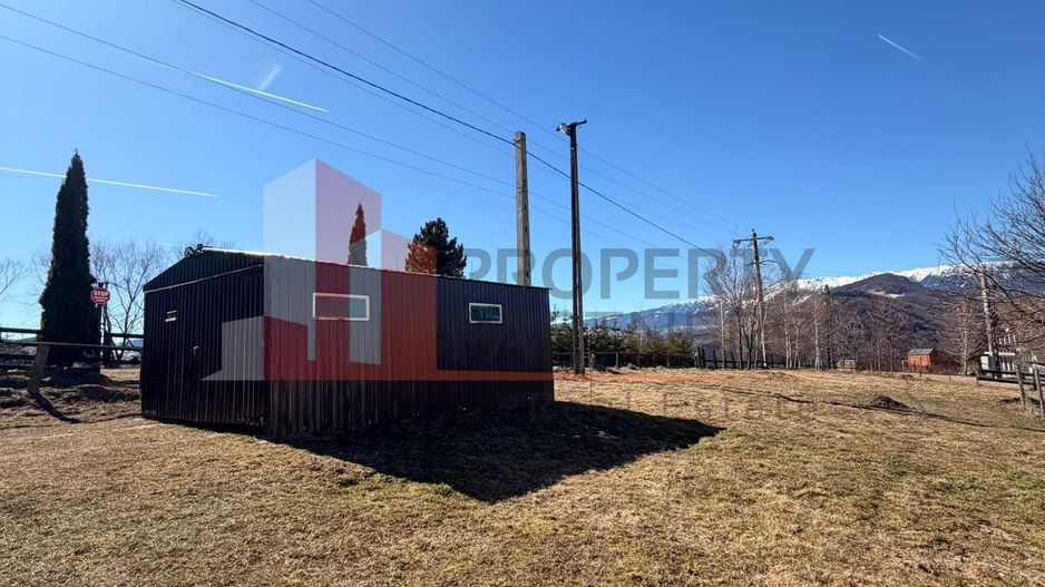 Casă tradițională cu 1800 mp teren  în Sohodol, Bran | Priveliște superba - Poză 10
