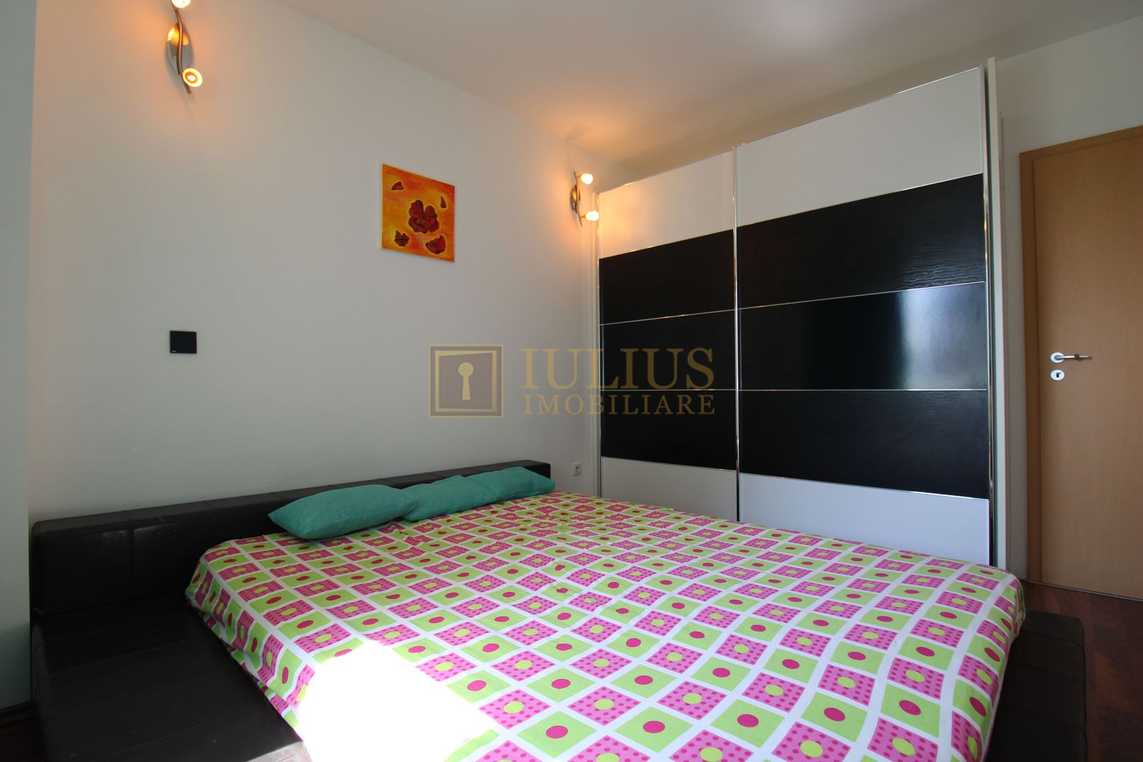 Banu Construct, 2 camere, centrala proprie - Poză 6