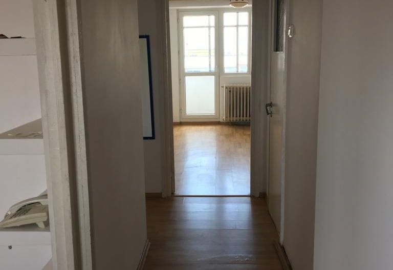 Apartament 4 camere, la 2 minute de Mega Mall, pret 99000   , particular - Poză 6