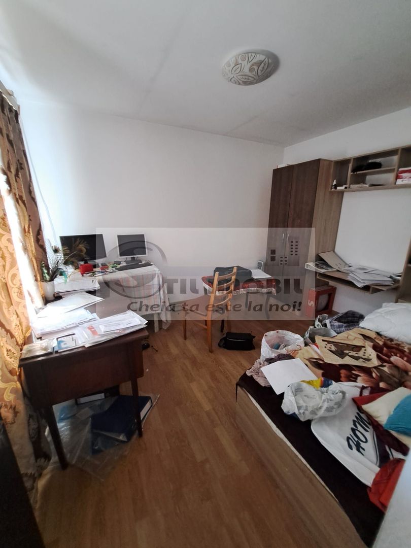 Casa/Vila  Bucium - 1700 euro - Poză 16