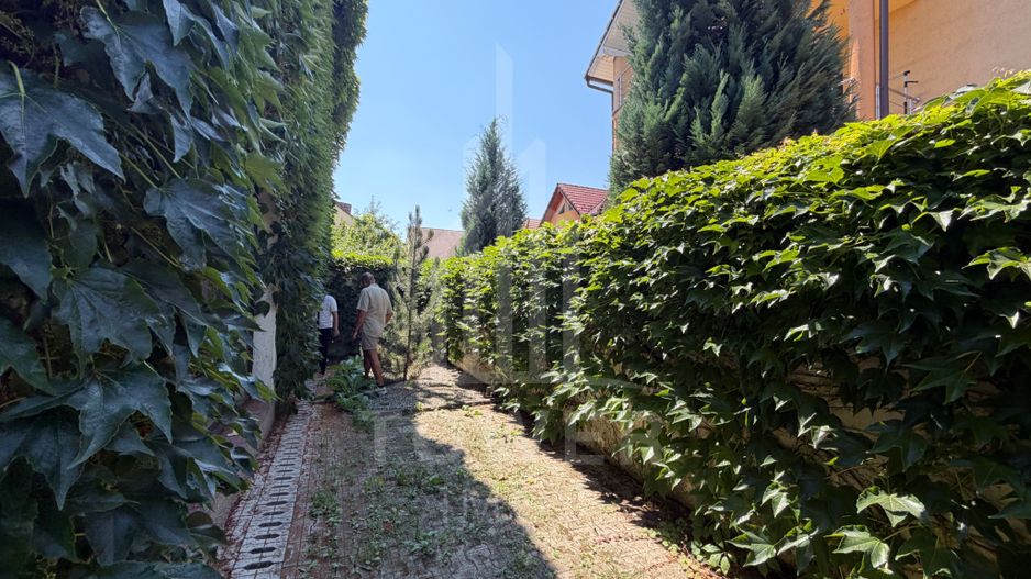 Casă premium de vânzare- zona Ștrand - Poză 45