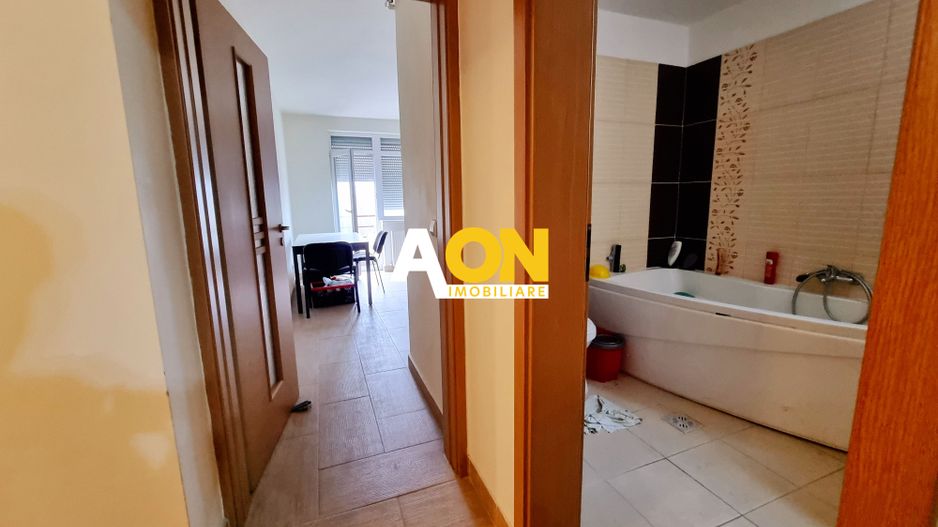 Apartament 2 camere, decomandat, cartier rezidential, Cetate - Poză 7
