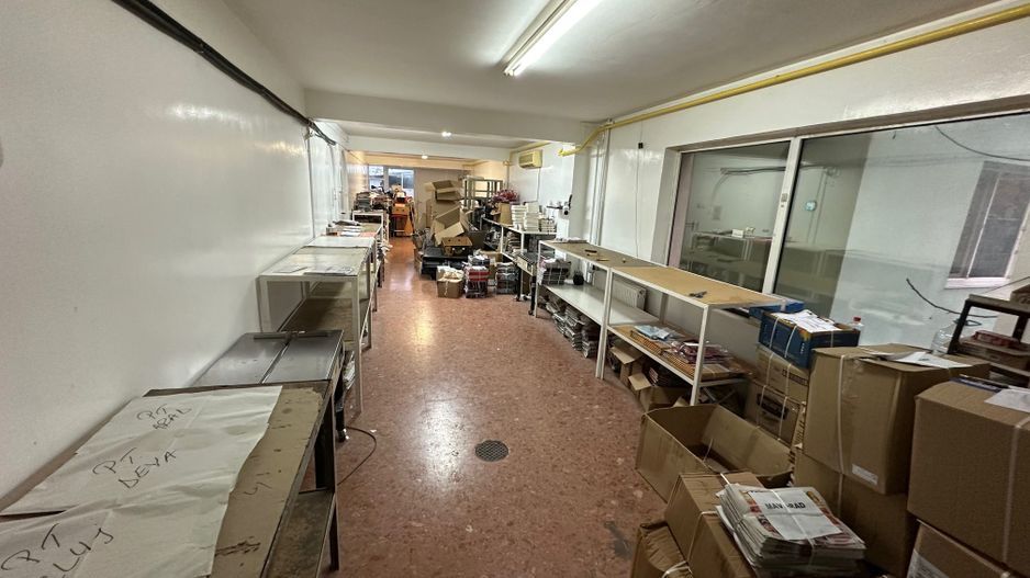 Cladire pretabila spațiu birouri/ clinica - Poză 26