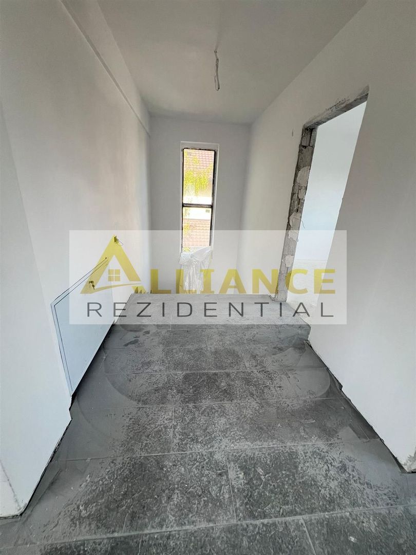 Vila Individuala - 5 camere-3 bai-Strada Miorita-500 M  de STV - Poză 21