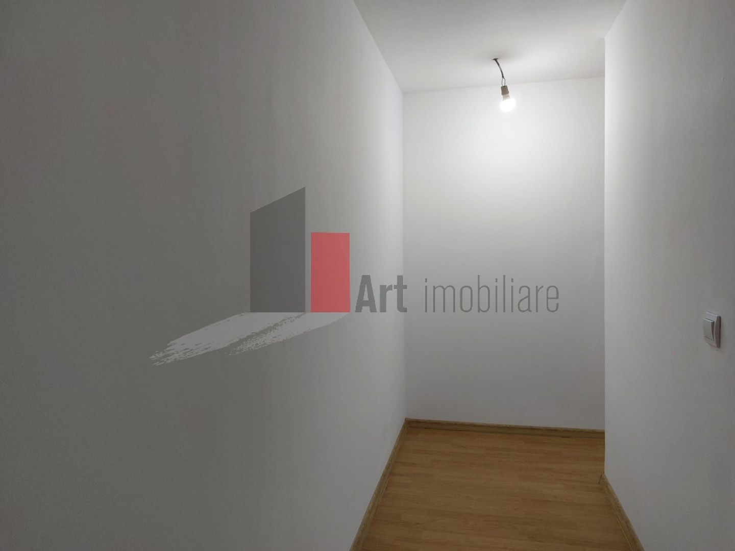 Apartamentul "BARRUKO" , P-ta Resita, liniste, verdeata, BLOC REABILITAT - Poză 21