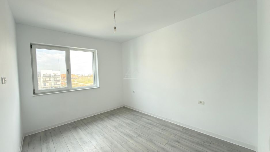 Bloc finalizat. Spatiu de depozitare. Loc de parcare. Clima - Poză 7