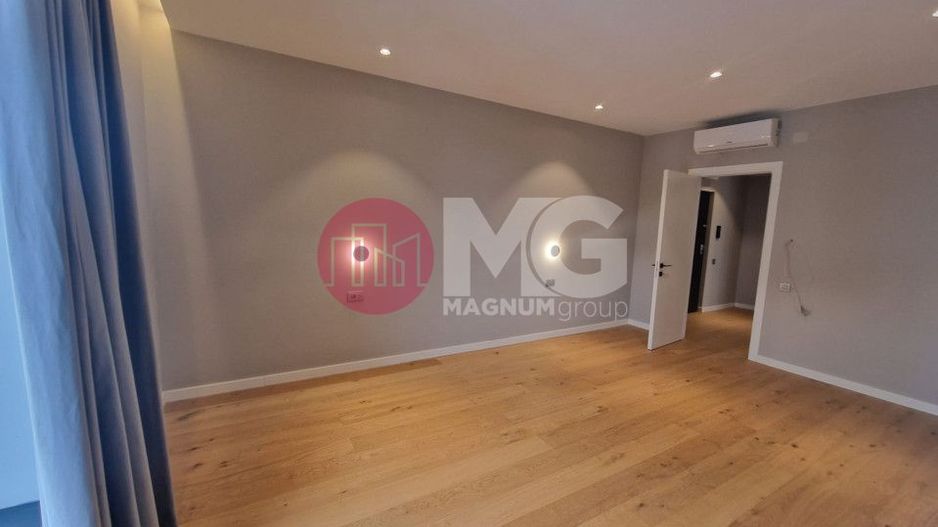 Penthouse de vanzare - 4 camere -vedere lac- Laguna Residence - Poză 10