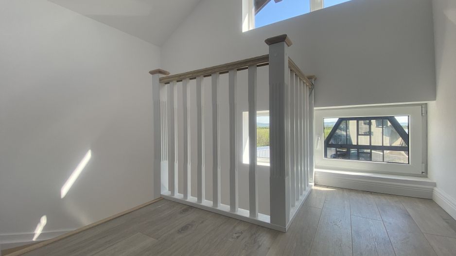 Liniste si confort! Vanzare casa la cheie, luminoasa in Priseaca! - Poză 10