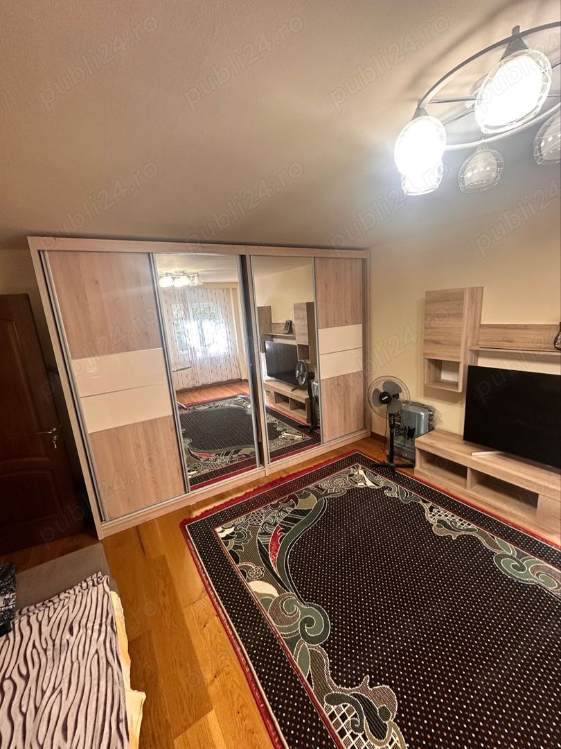 Apartament 3 Camere - Poză 1