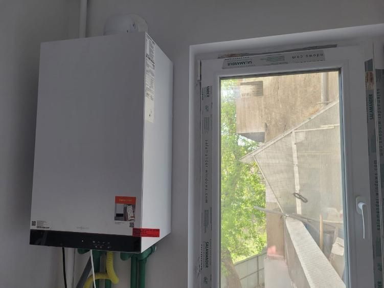 Apartament Parc Cismigiu 3 camere + living 110 mp - Poză 14