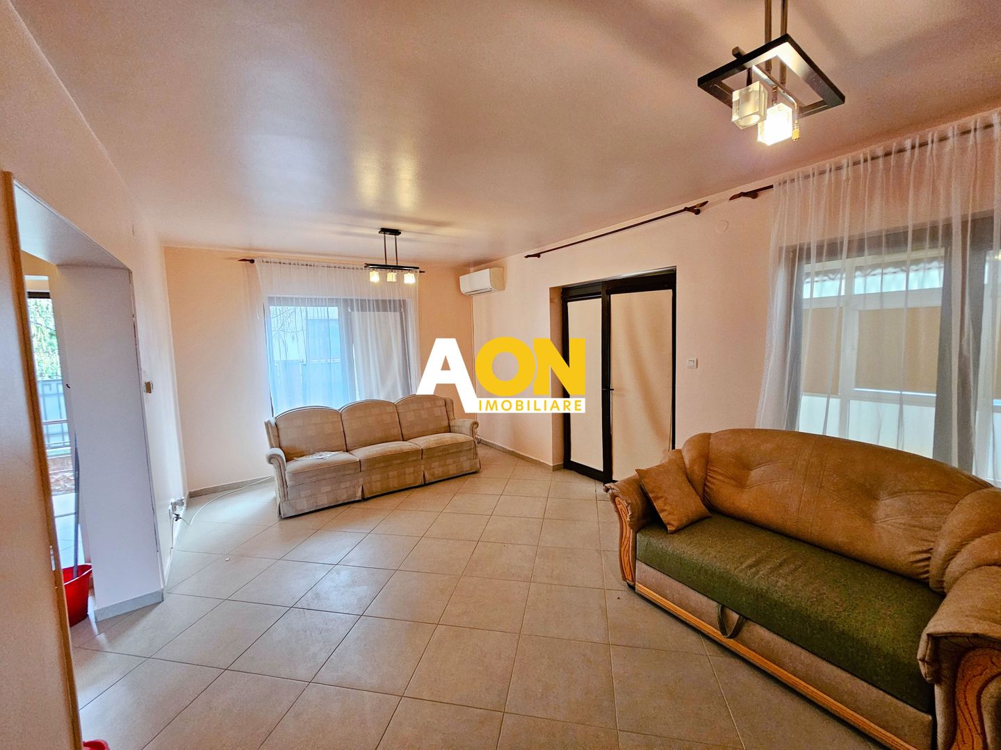 1/2 Duplex, S+P+M, 4 camere, garaj, Cetate - Poză 6