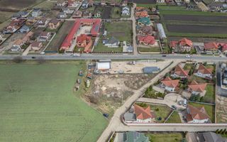 Loturi de casa cu utilitati si acces la strada asfaltata in Harman - Poză 6