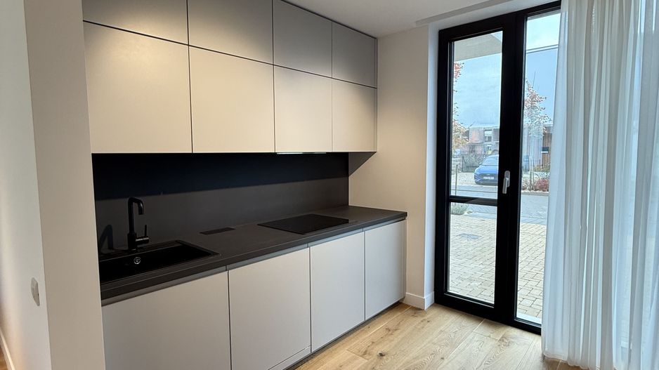 Vila tip UV03 mobilata complet in Amber Forest-prima inchiririere - Poză 14