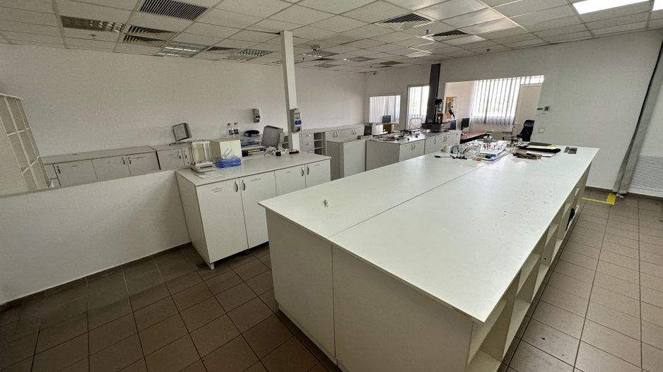 Hala de productie in Calea Sagului - Poză 10