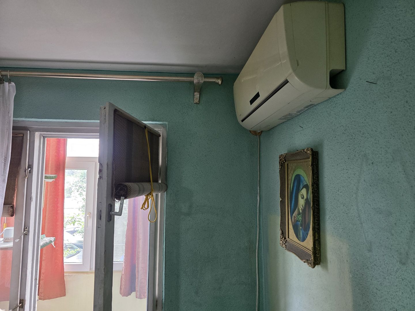Oportunitate! Apartament 3 camere cu loc de parcare – Etaj 1 | Km 4-5 - Poză 3