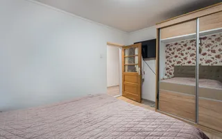 Casă cu 4 camere, anexă locuibilă și teren de 234 mp | Piața Sudului - Poză 11