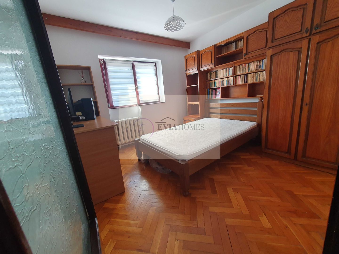 4 camere/Zona Ion Mester - Poză 1