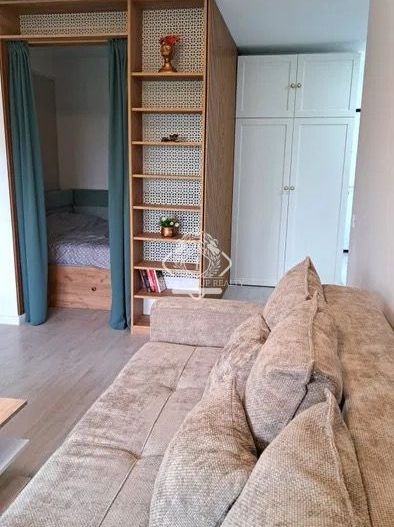 Parcul Carol-Novum Viilor | Garsoniera | 47mp | et 1 | loc parcare | 600 euro - Poză 2