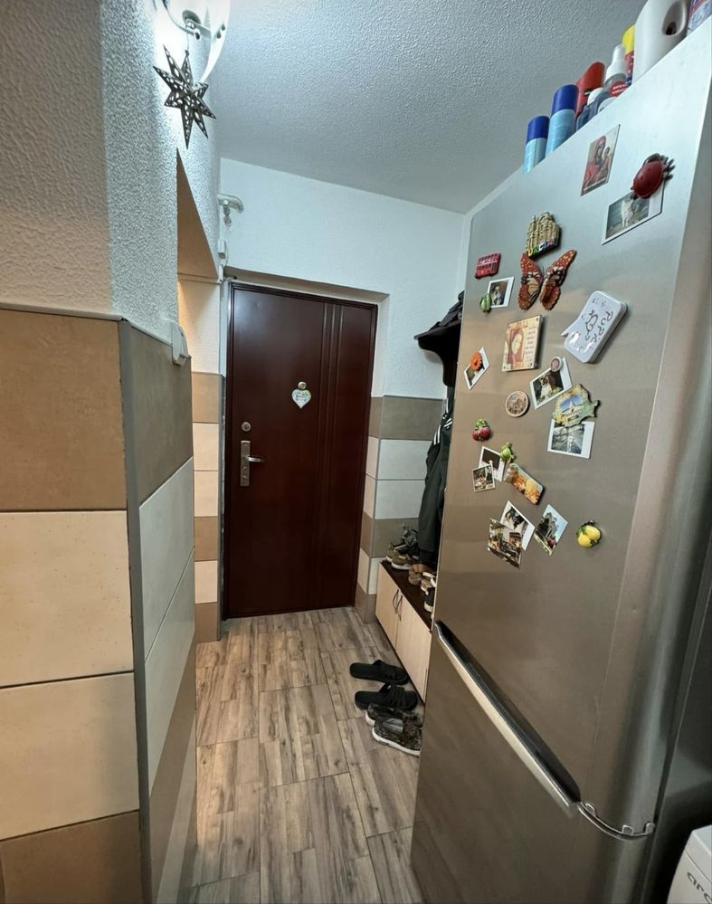 Apartament 2 camere de vânzare – Micro 21, etaj 4/4 - Poză 2