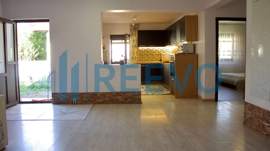 Casă/Vilă de vânzare în Letea Veche, Jud. Bacău - Poză 8