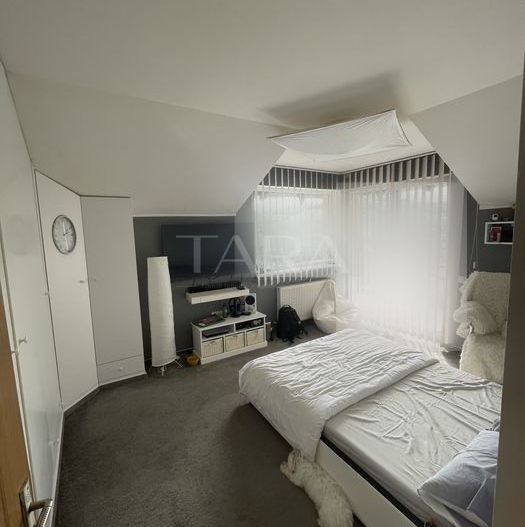 Apartament cu 3 camere, balcon, zona Florilor – Florești. - Poză 4