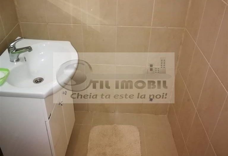 Apartament 3 Camere Centru - 539 euro - Poză 16