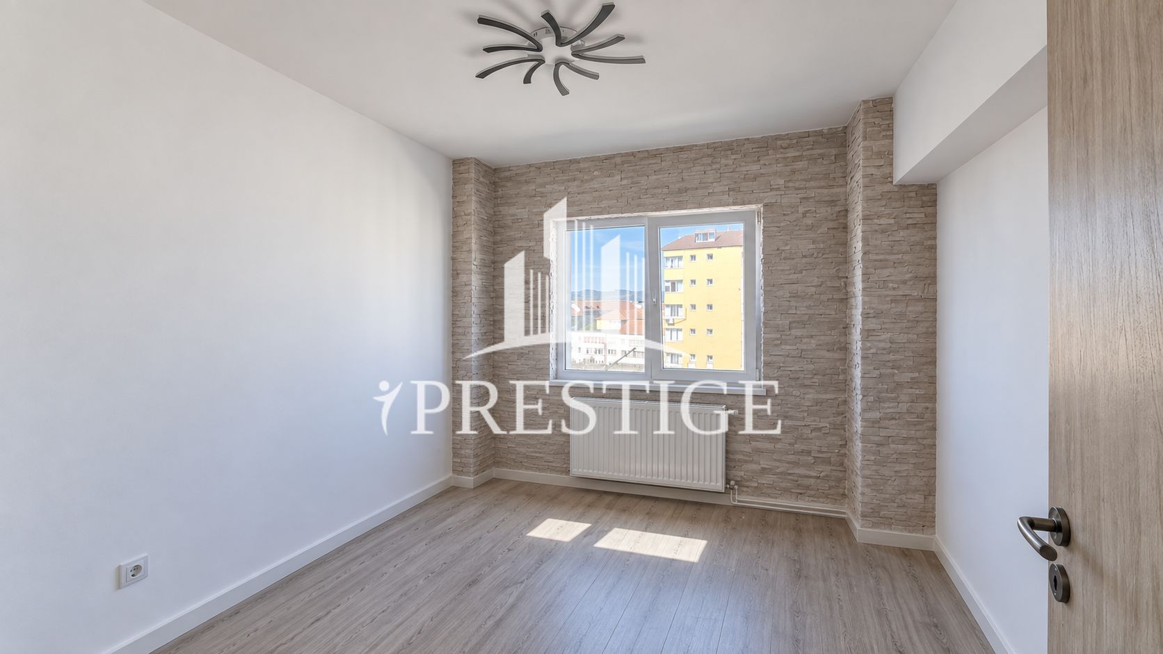 APARTAMENT 3 CAMERE DECOMANDAT, BALCON, RENOVAT, 66 MP,  MIHAI VITEAZU - Poză 4