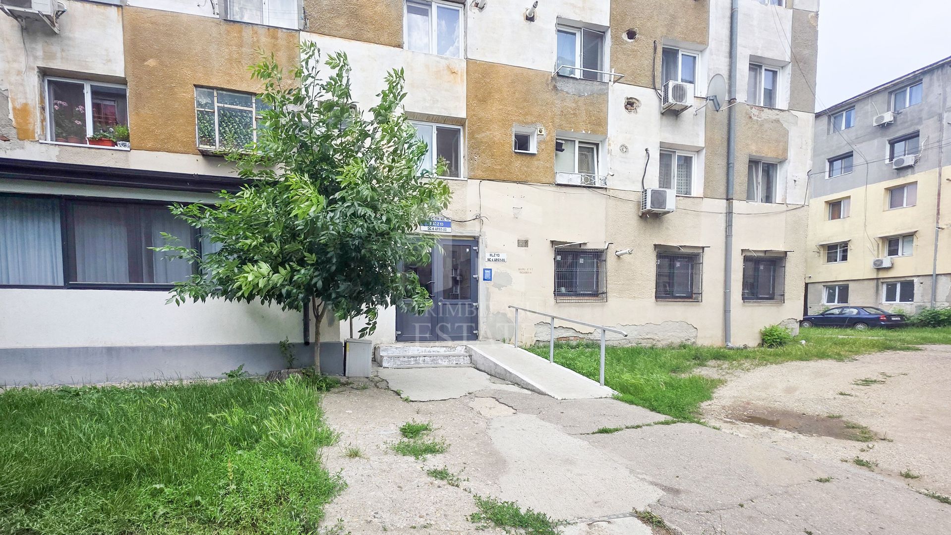 Apartament intim de 3 camere, complet mobilat și utilat + centrala - Poză 15