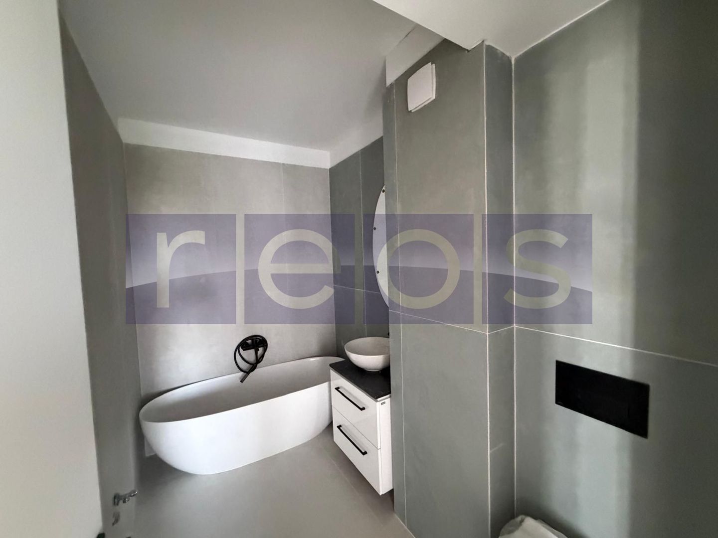 VANZARE APARTAMENT LA CHEIE | 4CAMERE | 160MP | TERASA 88 MP| PARCARE - Poză 13