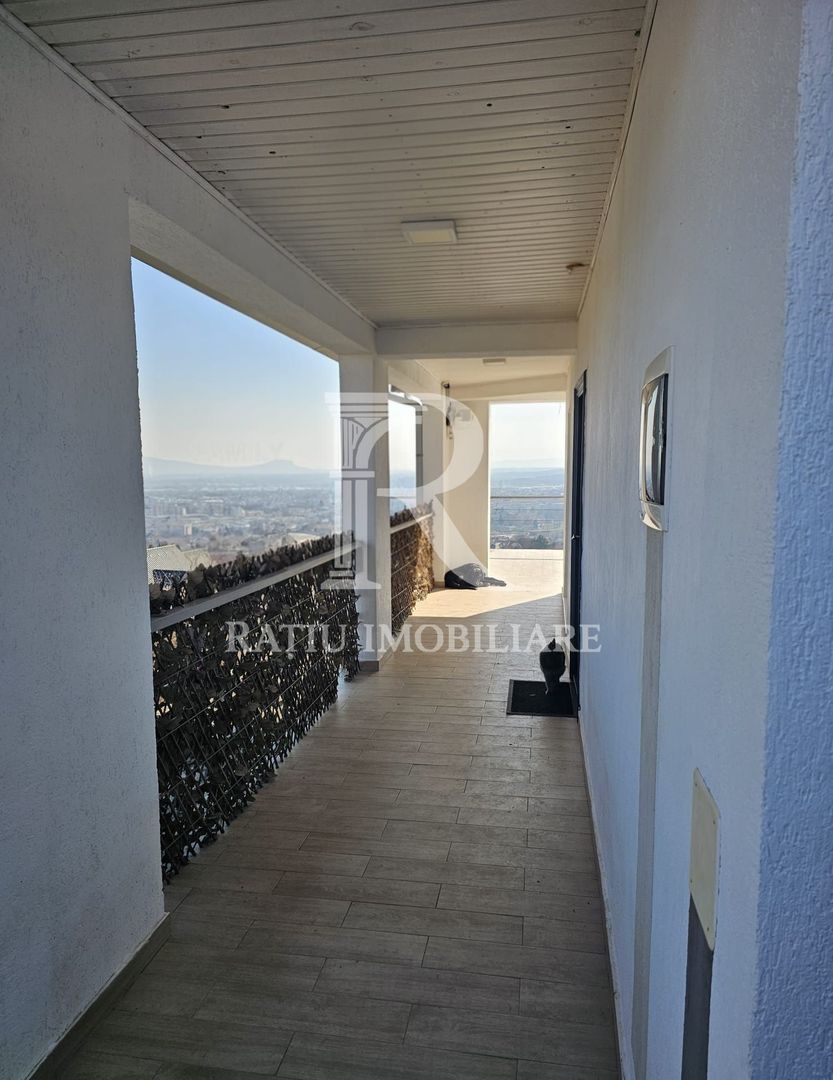 Casa moderna | 2 terase | Vedere Panoramica | Deva | - Poză 25