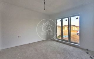 Casa de vanzare cu 4 camere in Santandrei, Bihor - Poză 4