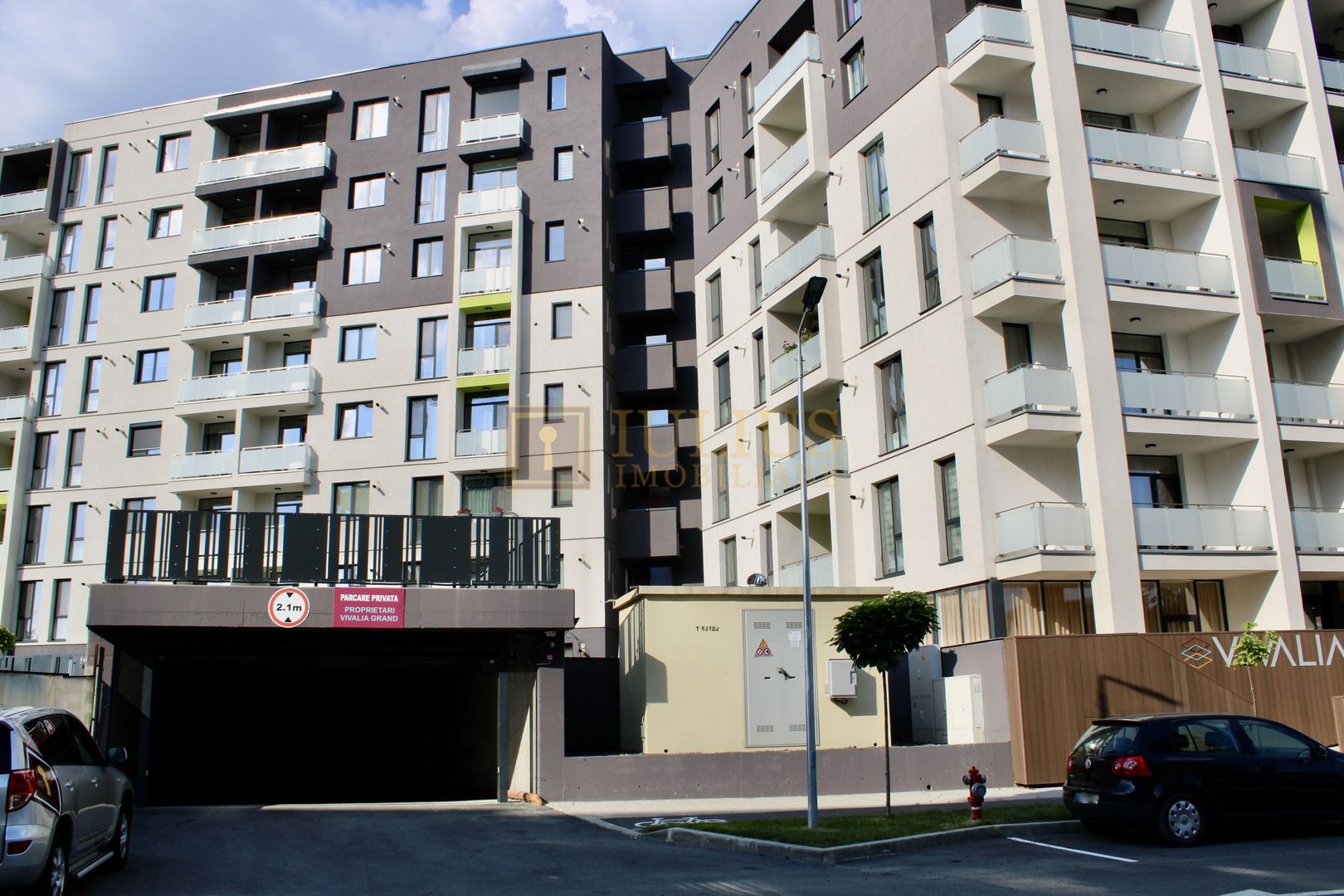 Studio; dormitor + sufragerie, bucatarie inchisa, balcon, Vivalia-Take Ionescu. - Poză 1