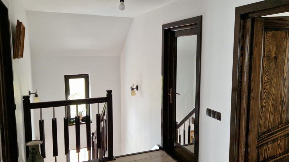 SE VINDE | Casa generoasă în Camirzani | Suceava - Poză 15