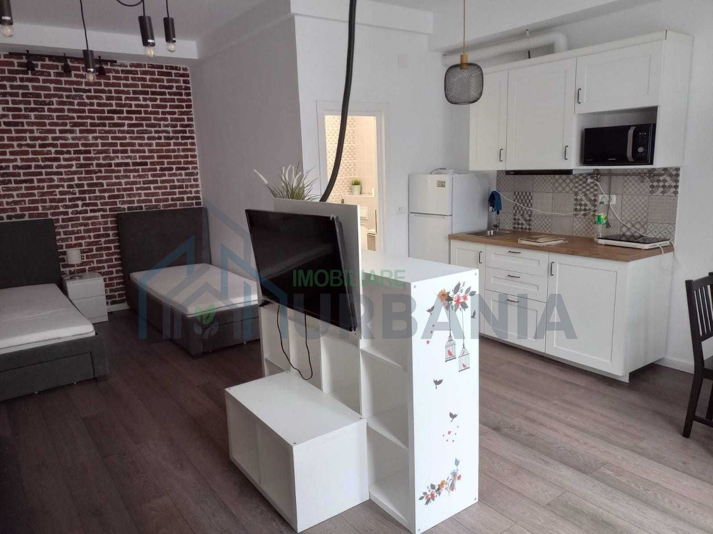 Apartament tip Studio de închiriat în centru, la 5 minute de UMF și Palas Mall, Iași - Poză 3
