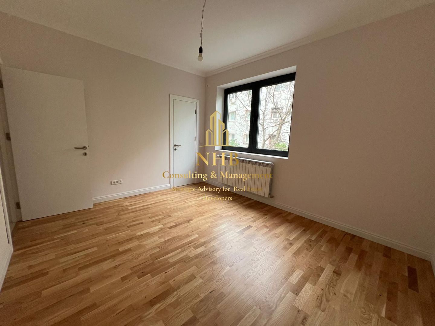 Apartament de inchiriat -3 camere  bloc nou -ZONA TEI - Poză 15