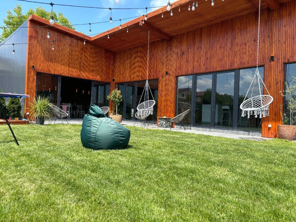 Casa Spațiu Versatil de Vânzare în Comuna Berceni - Poză 2