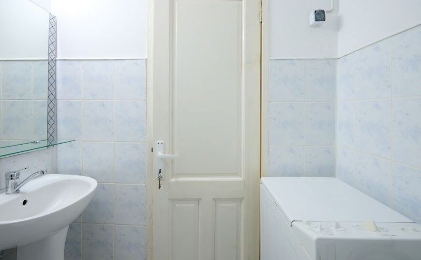 Garsoniera cocheta Prundu, zona linistita! Zero comision! - Poză 9